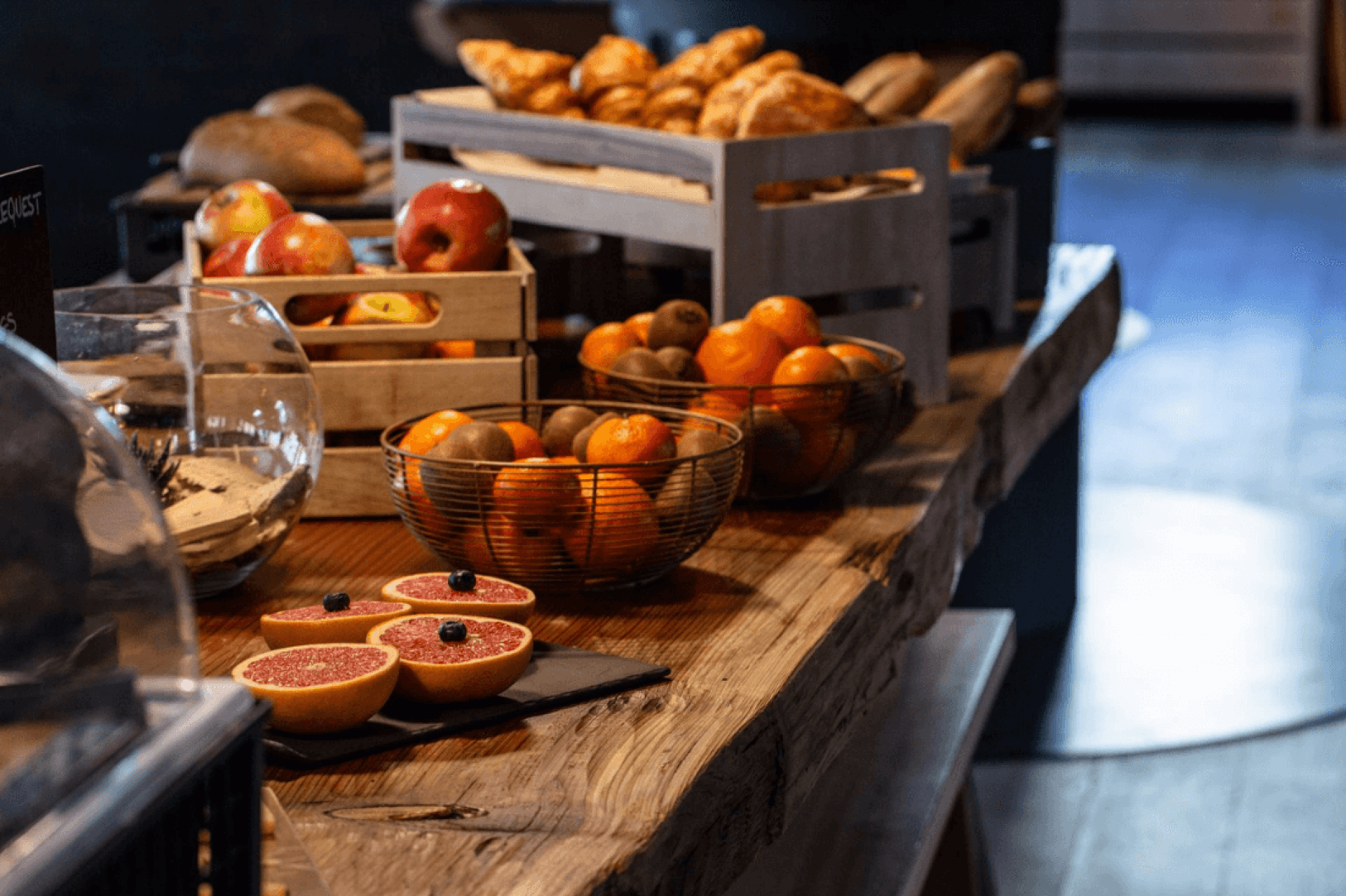 Hôtel Rock Noir & Spa - Colazione